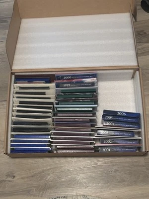 U.S. Proof AND Uncirculated Mint Sets Run From 1968 To 2004 - Image 1 of 4
