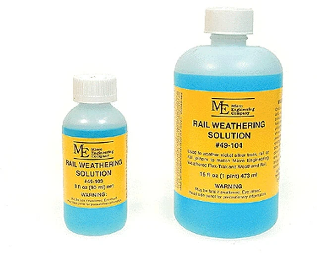 Micro Engineering ~ Rail Weathering Solution ~ 4oz 118mL ~ 49-103 - Image 1 of 1