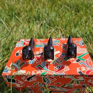 Handmade 3 inus / dogs Chopstick Rests - Picture 1 of 8