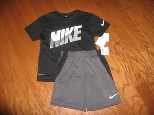 Nike 2 Piece T-Shirt & Shorts Outfit  Set  Boys Size  4/ 5/ 6/ 7 NWT  - Picture 1 of 5