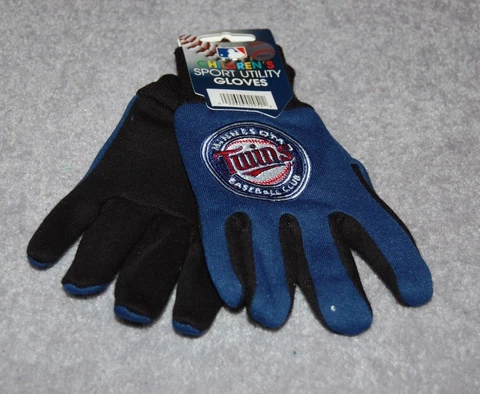 CHILDRENS/YOUTH MINNESOTA TWINS MLB ALL PURPOSE/UTILITY WORK GLOVES 4-7 YEARS Cover
