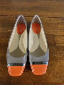 Calvin Klein Pash flacher Damen-Ballerinas Größe 6 M beige orange Kappe Zehe Slipper - Bild 1 von 6