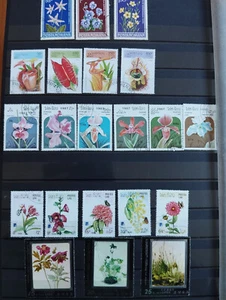 Thématique lot de 316 timbres thème Fleurs par série Neufs **/*/oblitérés - Photo 1/15