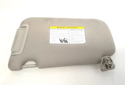 Nissan Leaf 2017 parasol delantero derecho OEM Foto 1 de 4