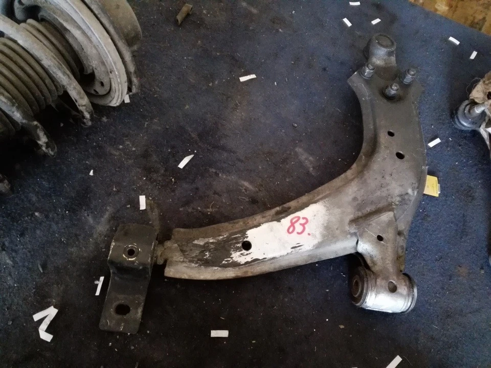 1614447380 Espoleta Izquierda Susp. Ant. Dx PEUGEOT 306 1.6 Ber. f9456b - Imagen 1 de 1