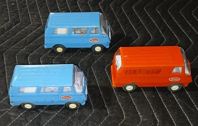 3 металлических крошечных фургона Tonka — 2 оконных фургона/1 панельный фургон - Изображение 1 из 4