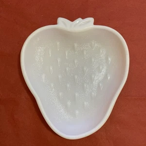 Vintage Strawberry White Milk Glass, Trinket Dish 6” - Picture 1 of 2