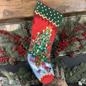 Vintage Weihnachten Strumpf Wolle Nadelspitze Samt Rückseite Baum Spielzeug Bär 24” x 8” - Bild 1 von 1