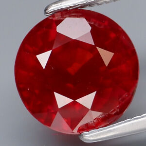 3.45Ct.Very Good Color! Natural Red Pyrope Garnet Mozambique,Africa Round 8.5mm.