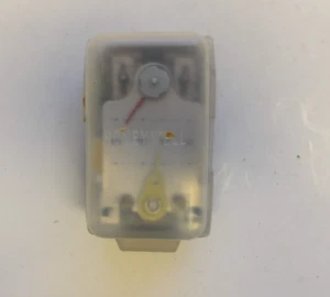 HONEYWELL P/N:TP971B-1001-3 TERMOSTATO PNEUMATICO AD AZIONE INVERSA 60-90F - Foto 1 di 7