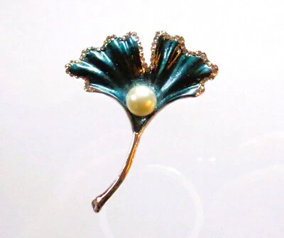 Blue leaf pin brooch with white pearl and clear crystals silver finish New - Image 1 of 4