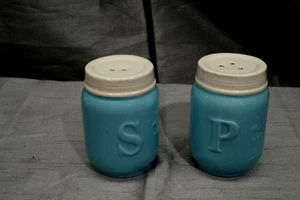 Salt and Pepper Mason Jar Style Shakers Light Blue & White  3.25" x 2" - Picture 1 of 3