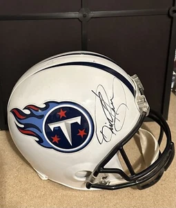 Casco réplica firmado por Derrick Henry Tennessee Titans - Imagen 1 de 3
