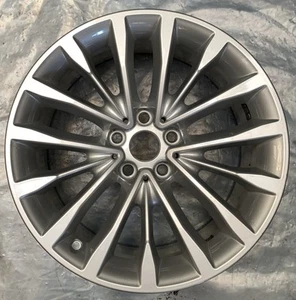 1 Orig BMW Alufelge Styling 632 8Jx18 ET30 6863418 5er G30 G31 BM1662 - Bild 1 von 1