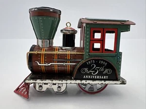 Hallmark 1973 -1998 Tin Locomotive 25th Anniversary Ornament Train - Picture 1 of 8