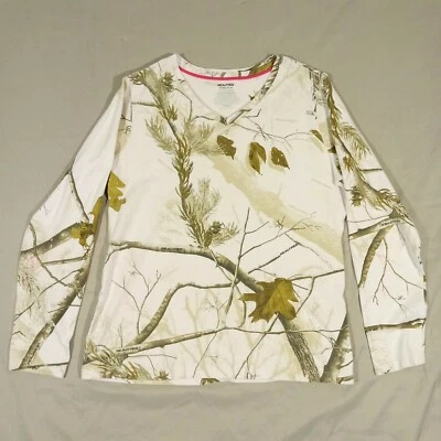 Realtree AP HD Camoflauge Shirt Womens Size XL Long Sleeve V-Neck White Green - Image 1 of 4