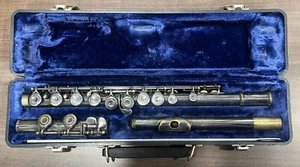 Armstrong 104 Beginner Flute With Hard Case - Made in USA - Picture 1 of 8