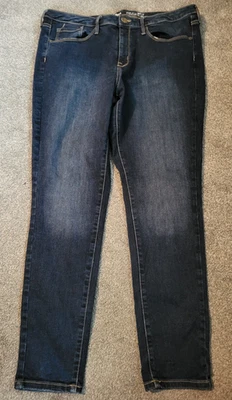 Pantalones de mezclilla para mujer Mossimo tiro alto ajustados oscuros desteñidos azules lavados talla 18 S Foto 1 de 4