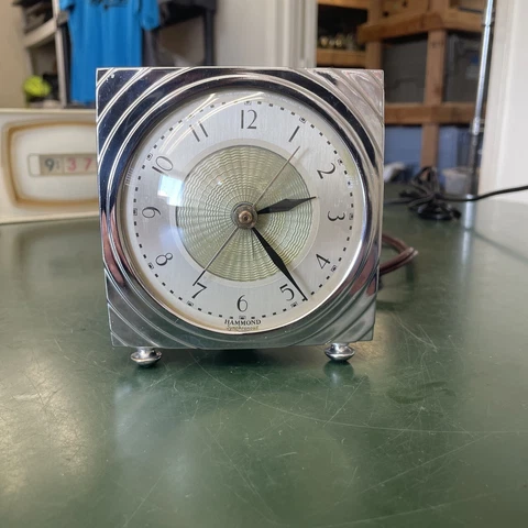 Vintage 1930s Hammond Synchronous Alarm Clock Cover