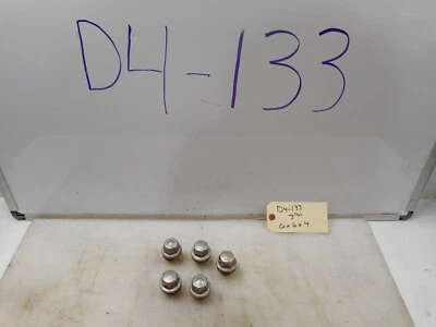 2004 LAND ROVER DISCOVERY II LUG NUTS SET OF 5 - Imagem 1 de 4