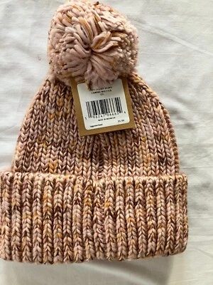 The North Face Women Cozy Chunky Knit Cuffed Beanie Cameo Pink One Size  NWT - Image 1 of 2