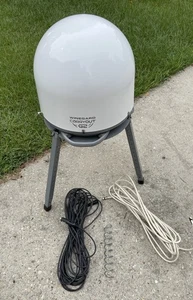 Winegard Carryout G2+ Automatic Portable Satellite TV Antenna Powers On - Picture 1 of 7