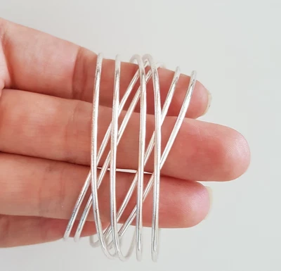 Armspange silberfarben, 3,5cm breiter Armreif, Durchmesser 5,6cm x4,5cm Armband - Bild 1 von 4