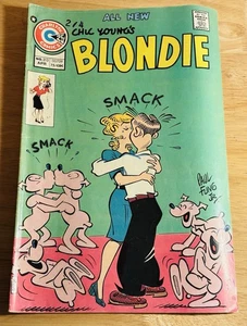 Charlton Comics BLONDIE #213 Comic Book April 1975 - Picture 1 of 4