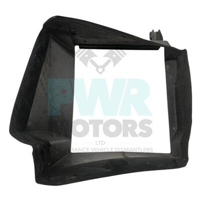 BMW E70 X5M Oil Cooler Shroud 7205946 - Image 1 of 4