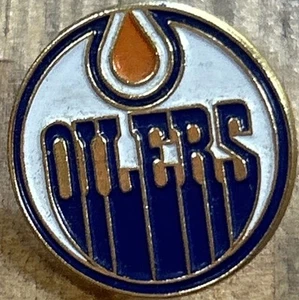 Edmonton Oilers Pin Hockey NHL Team Enamel Lapel Pin Brooch - Picture 1 of 2