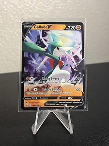 Pokémon TCG Gallade V SWSH258 Black Star Promos Holo- Mint - Picture 1 of 2