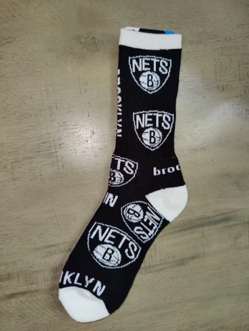 Brooklyn Nets Mens NBA Team End to End Crew Length Socks Large t Cover