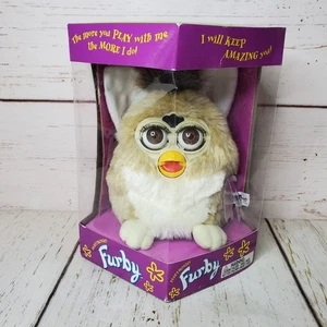 Furby 1998 Bear Tan White Brown Eyes 70-800 Tiger Electronics Sealed NIB Vintage - Bild 1 von 11