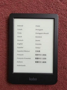 Rakuten Kobo Clara BW e-book reader Touchscreen 16GB Wi-Fi Black (250) - Photo 1/6