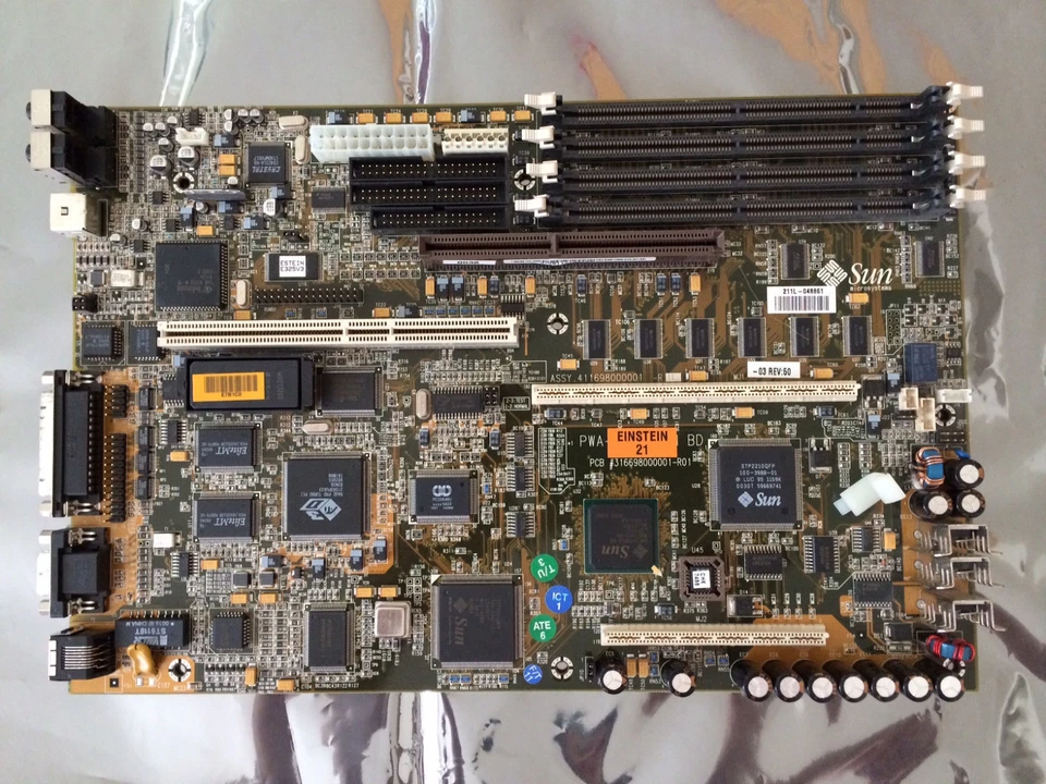 SUN MotherBoard 375-0115 Ultra 5 & 10 support 440Mhz CPU Tested PASS - Image 1 of 1