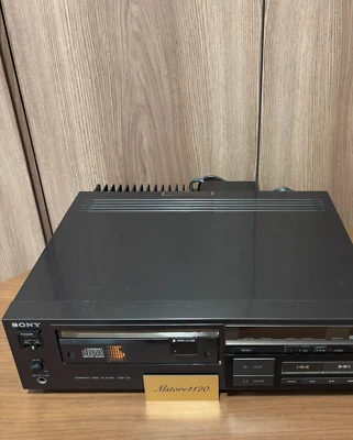 Lettore CD completo di test Sony CDP-101 nero 1982 usato - Immagine 1 di 4