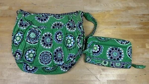 Vera Bradley Cupcakes Verde Cartera Bolso de Hombro Y Cremallera Alrededor Cartera PRÍSTINA - Imagen 1 de 12