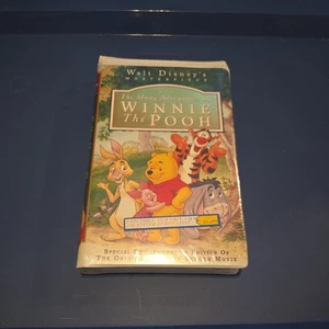 Disney 'The Many Adventures Of Winnie The Pooh' (VHS) Collectible Movie SEALED - Picture 1 of 8