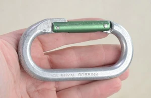 Moschettone ovale Royal Robbins, 2000 kg, storia Yosemite vintage anni 80 RARO - Foto 1 di 6