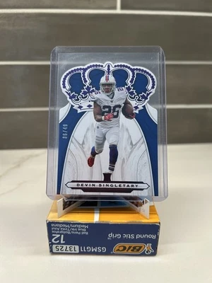 2019 Panini Chronicles #CR-23 Devin Singletary Crown Royale Purple #/49 Rookie - Image 1 of 2