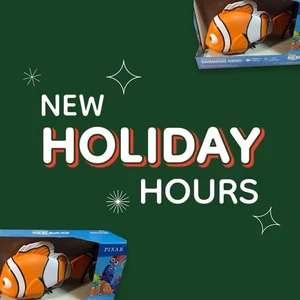 Pixar Finding Nemo Remote Control Swimming Nemo--Brand New - Picture 1 of 5