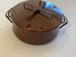DANSK Kobenstyle Emaillegeschirr 3 Qt. Kasserolle/Dutch Oven mit Deckel braun Frankreich - Bild 1 von 8