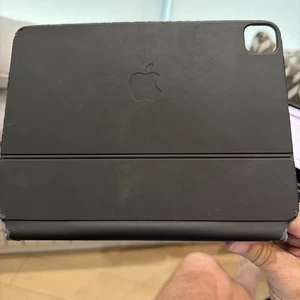 Apple Magic Keyboard for iPad Pro Backlit Trackpad USB-C Used - Good - Picture 1 of 6