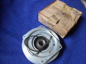 NOS British Leyland/Pitts Industries Air Conditioning Clutch Triumph Stag 215208 - Picture 1 of 6
