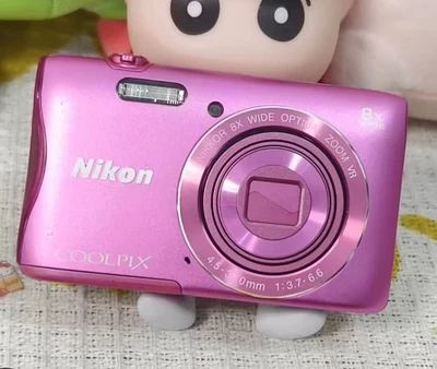 Nikon COOLPIX S3700 20.1MP Compact Digital Camera w/Battery English Pink - Image 1 of 4