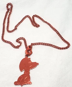 Vintage Snoopy Hund rot/rosa Ton Metall Anhänger Halskette ~ 18" Retro - Bild 1 von 8