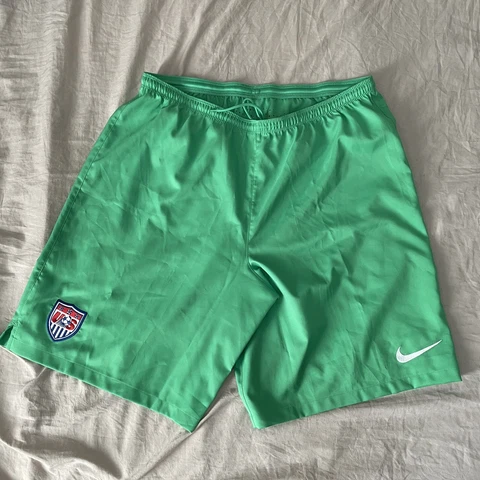 Nike Men SZ XL Team USA 2015 Soccer Goalkeeper Shorts Green 578661-330 USMNT Cover