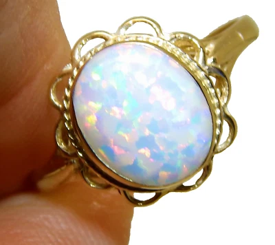 9ct cabochon opal ring 9 carat yellow gold  single stone  size m 1/2 new boxed - Image 1 of 4