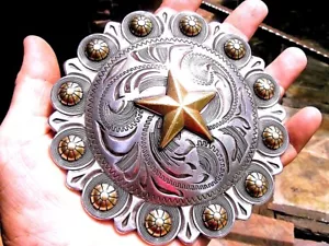 XL Western Star Concho, silberfarbene geätzte Oberfläche, Gold Star & Berry, 4 1/2 inch - Bild 1 von 5