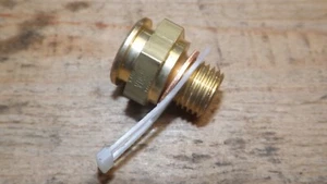 M14 x 1.5 screw fuel line adaptor  NOS. - Picture 1 of 2